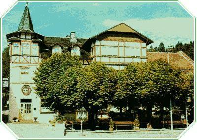 Gasthaus & Hotel Zur Linde Friedrichroda Dış mekan fotoğraf